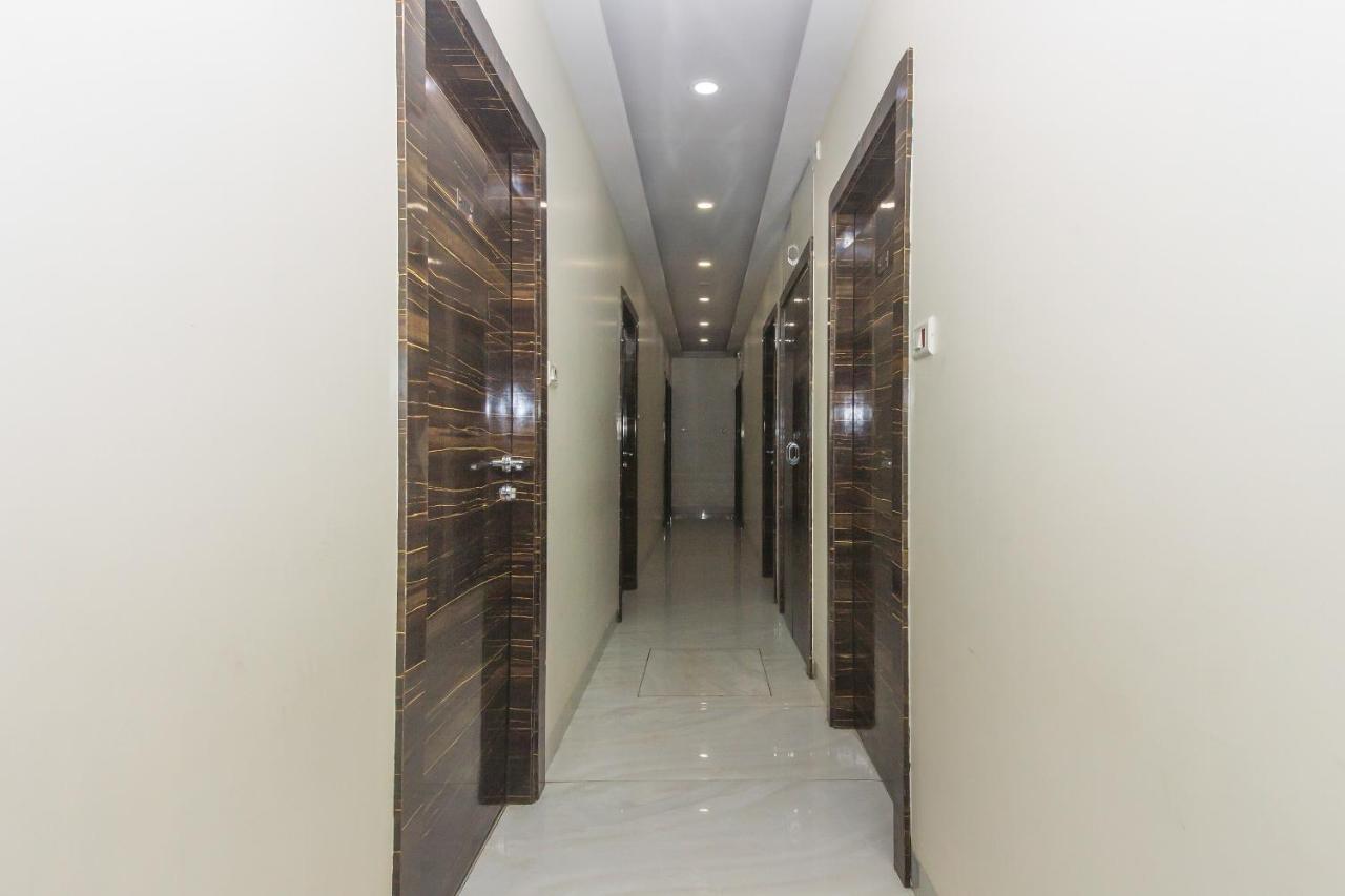 Capital O Hotel Pearl Near Us Embassy Mumbai Ngoại thất bức ảnh