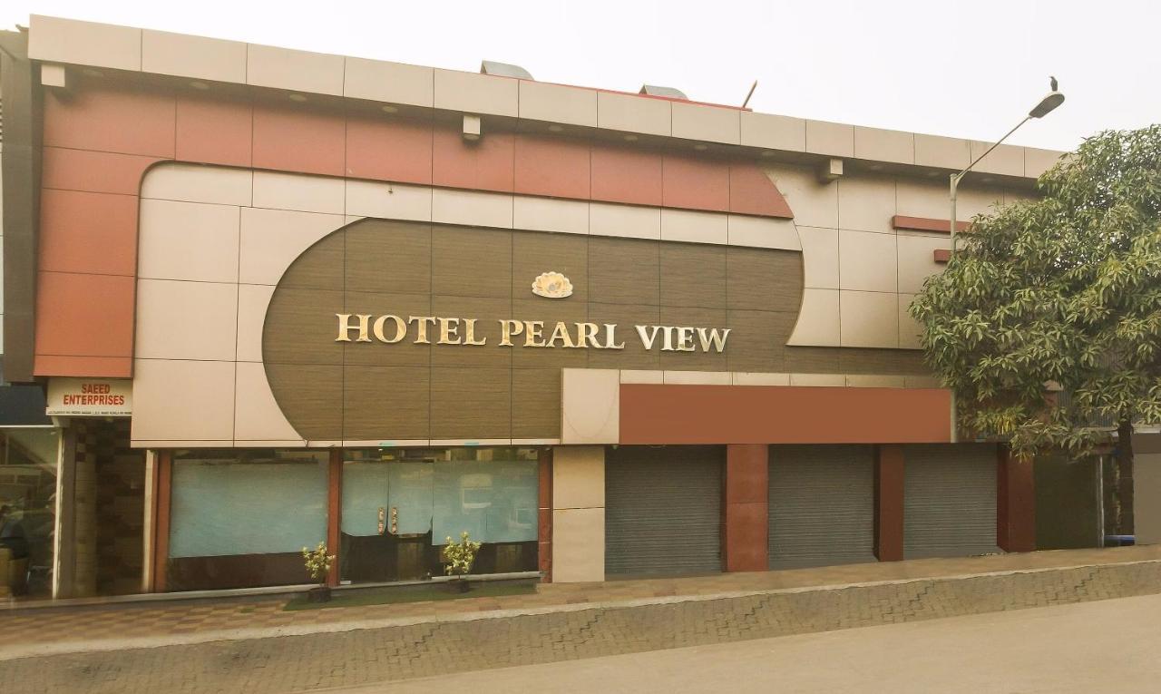 Capital O Hotel Pearl Near Us Embassy Mumbai Ngoại thất bức ảnh
