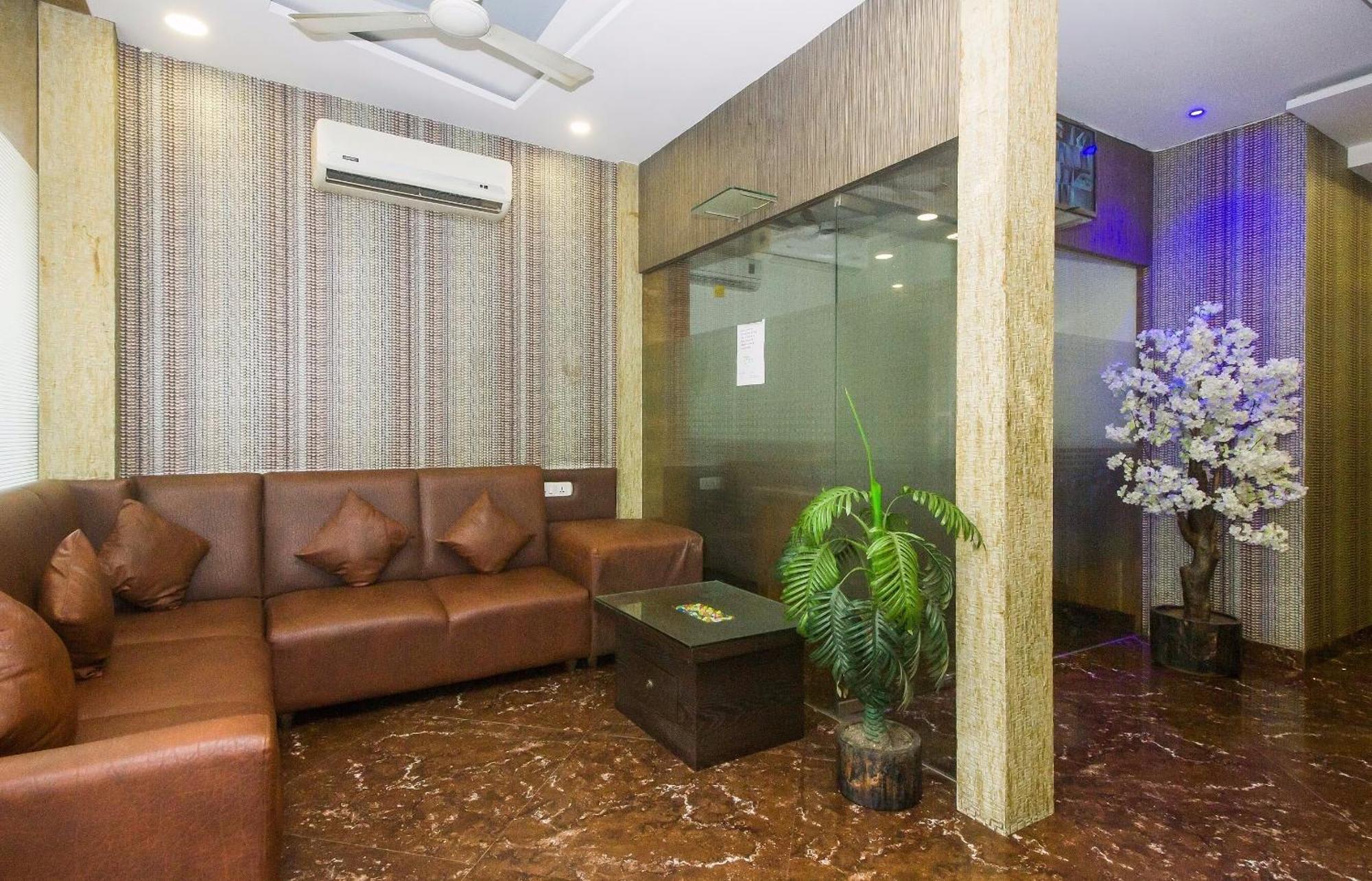 Capital O Hotel Pearl Near Us Embassy Mumbai Ngoại thất bức ảnh